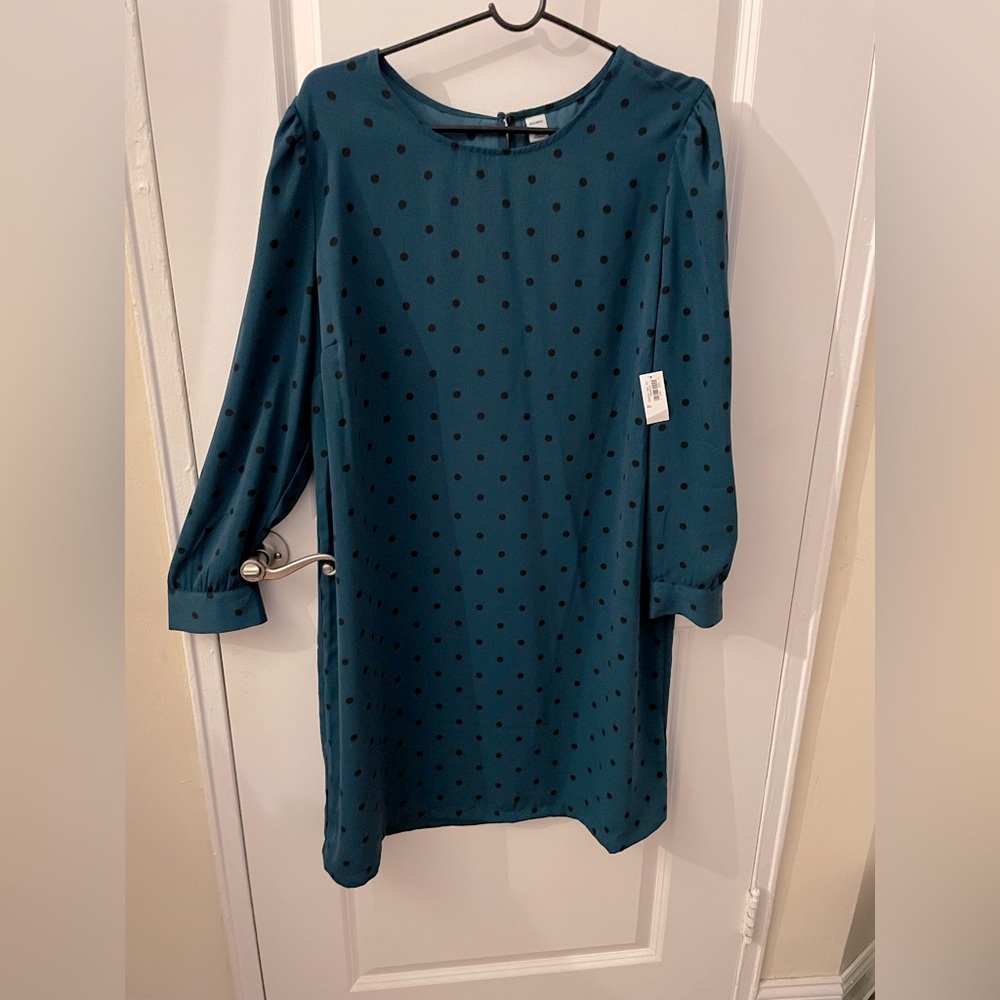 Oldnavy polka dot A-line date night dress, size Large, Brand new with Tag